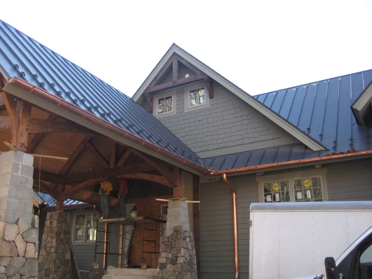 Craftsman Roofing team delivering quality roofing work in Northpoint